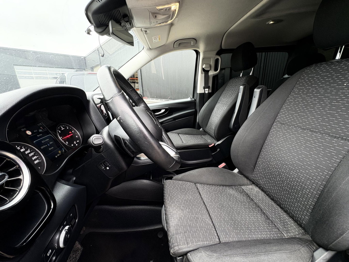 Mercedes-Benz Vito 119 CDI L3 DC XXL | EXTRA LANG | LED | AUT | 190PK | 2x SCHUIFD