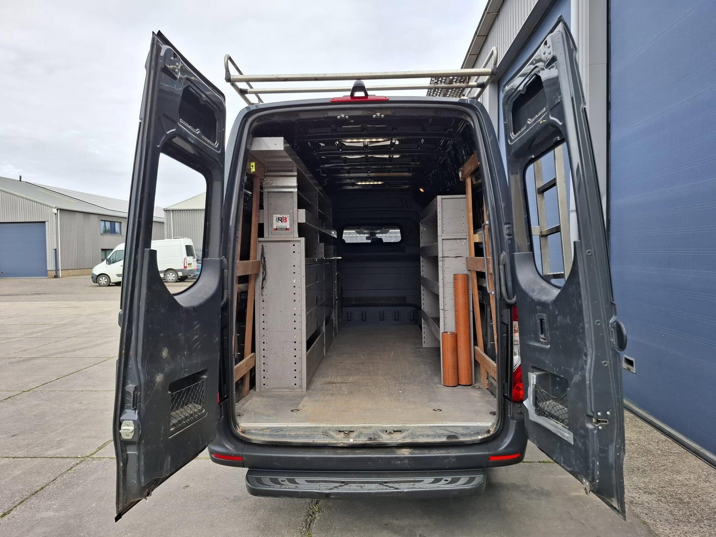 Mercedes-Benz Sprinter 314 CDI GB L4 RWD 7G-TRONIC 3.5T L4H2 / AUTOMAAT / IMPERIAAL / KASTENINRICHTING / NAVI / CRUISE CONTROLE