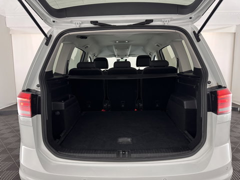 Volkswagen Touran 1.2 TSI Connected Series *NAVI-FULLMAP | HEATED-COMFORTSEATS | PRIVACY-GLASS | DAB | ECC | PDC | CRUISE | 16''ALU*