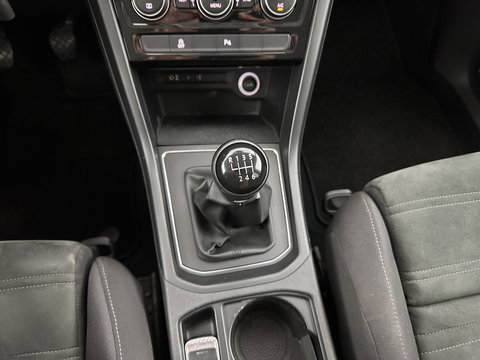 Volkswagen Touran 1.2 TSI Connected Series *NAVI-FULLMAP | HEATED-COMFORTSEATS | PRIVACY-GLASS | DAB | ECC | PDC | CRUISE | 16''ALU*