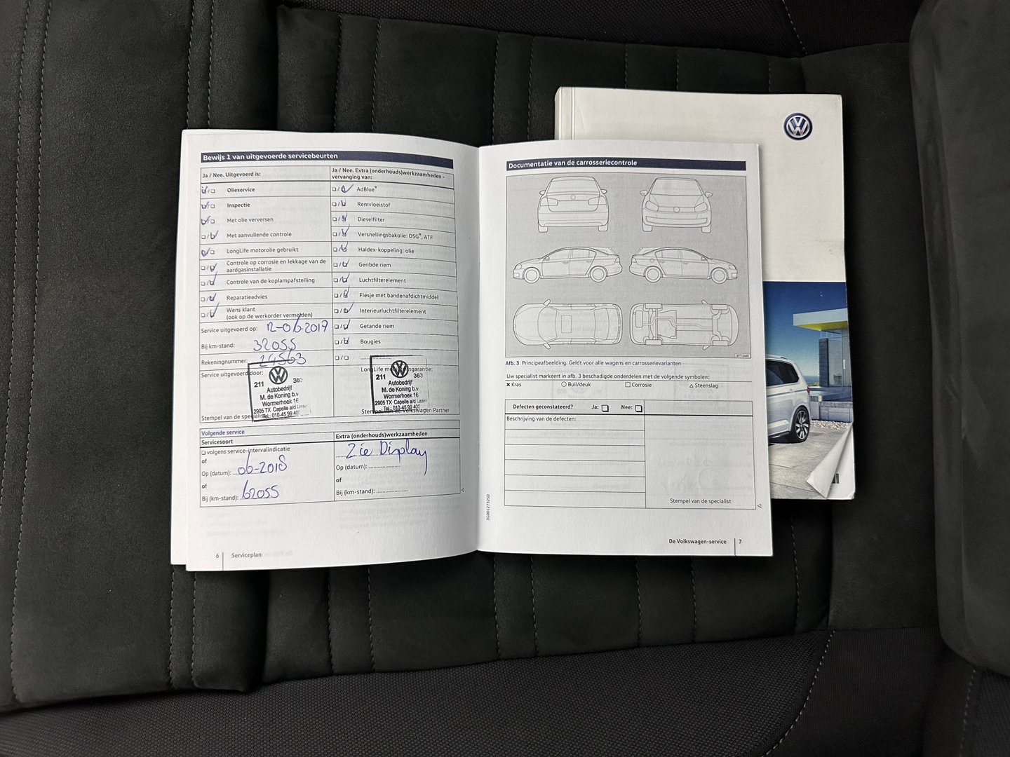 Volkswagen Touran 1.2 TSI Connected Series *NAVI-FULLMAP | HEATED-COMFORTSEATS | PRIVACY-GLASS | DAB | ECC | PDC | CRUISE | 16''ALU*