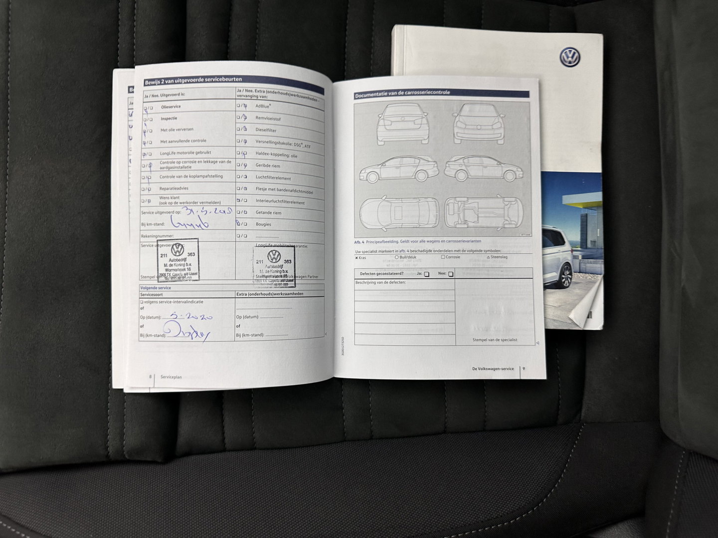 Volkswagen Touran 1.2 TSI Connected Series *NAVI-FULLMAP | HEATED-COMFORTSEATS | PRIVACY-GLASS | DAB | ECC | PDC | CRUISE | 16''ALU*