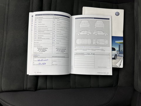 Volkswagen Touran 1.2 TSI Connected Series *NAVI-FULLMAP | HEATED-COMFORTSEATS | PRIVACY-GLASS | DAB | ECC | PDC | CRUISE | 16''ALU*