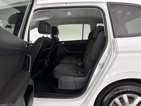 Volkswagen Touran 1.2 TSI Connected Series *NAVI-FULLMAP | HEATED-COMFORTSEATS | PRIVACY-GLASS | DAB | ECC | PDC | CRUISE | 16''ALU*