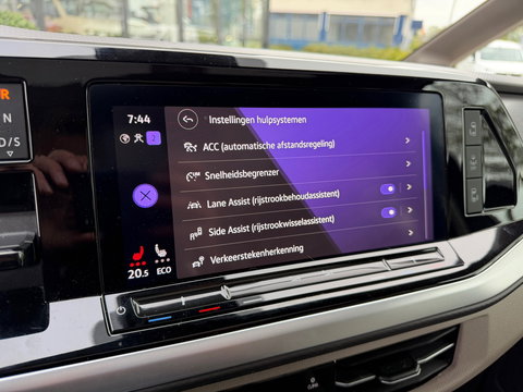 Volkswagen Multivan 1.4 eHybrid L2H1 Lang Pano|Massage|IQ-lights|Memory|ACC|Carplay|Camera