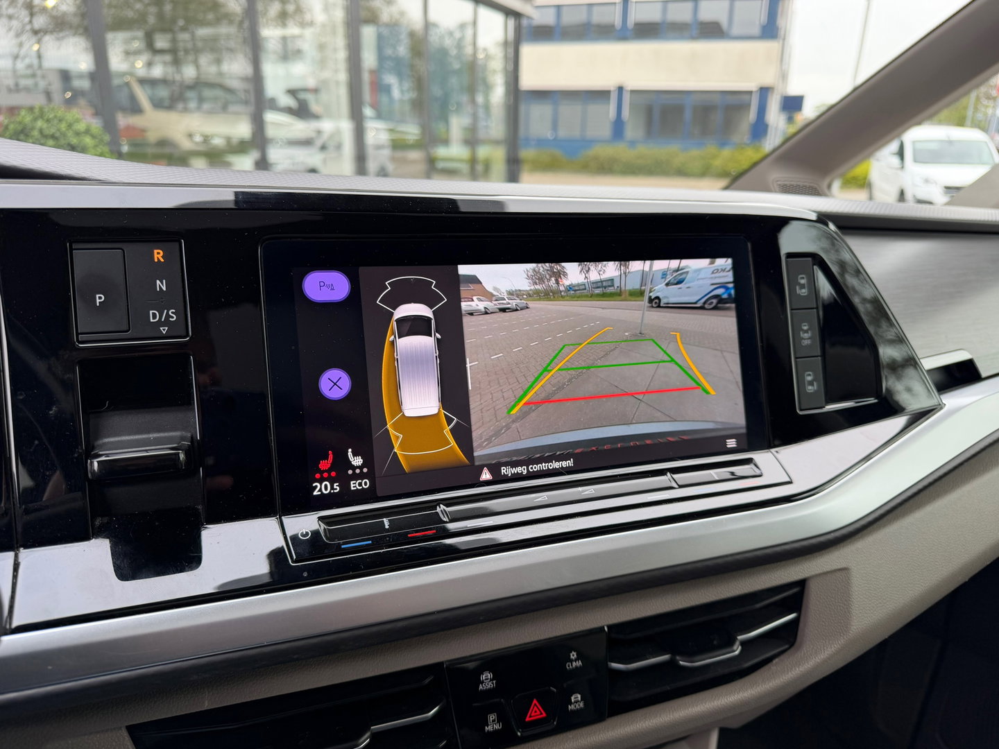 Volkswagen Multivan 1.4 eHybrid L2H1 Lang Pano|Massage|IQ-lights|Memory|ACC|Carplay|Camera