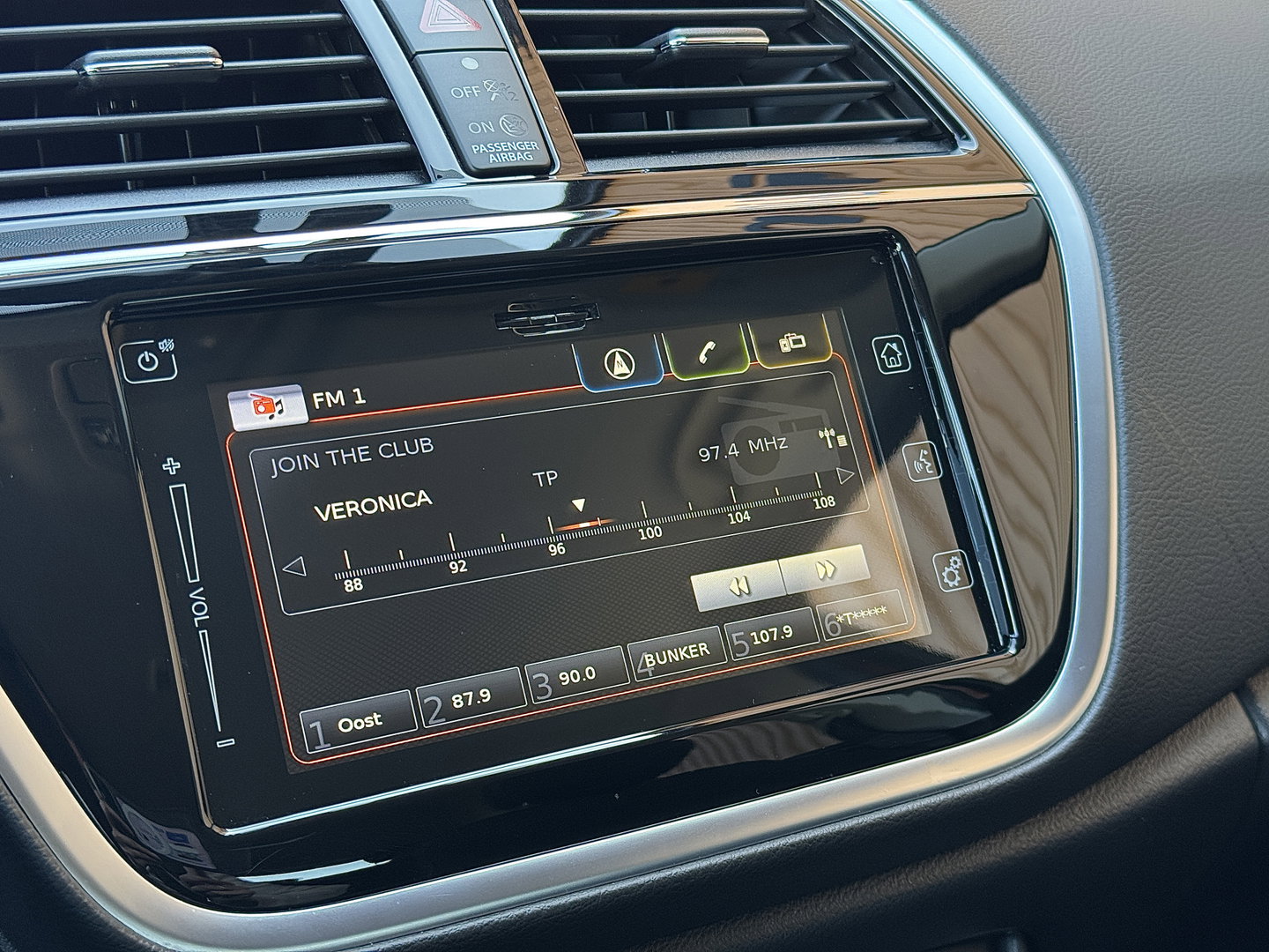 Suzuki S-Cross 1.0 Boosterjet Select | Origineel Nederlands | NAP! | Navigatie | Trekhaak | Camera | Cruise Control | Stoelverwarming | Isofix | Bluetooth | Apple Carplay | Android Auto |