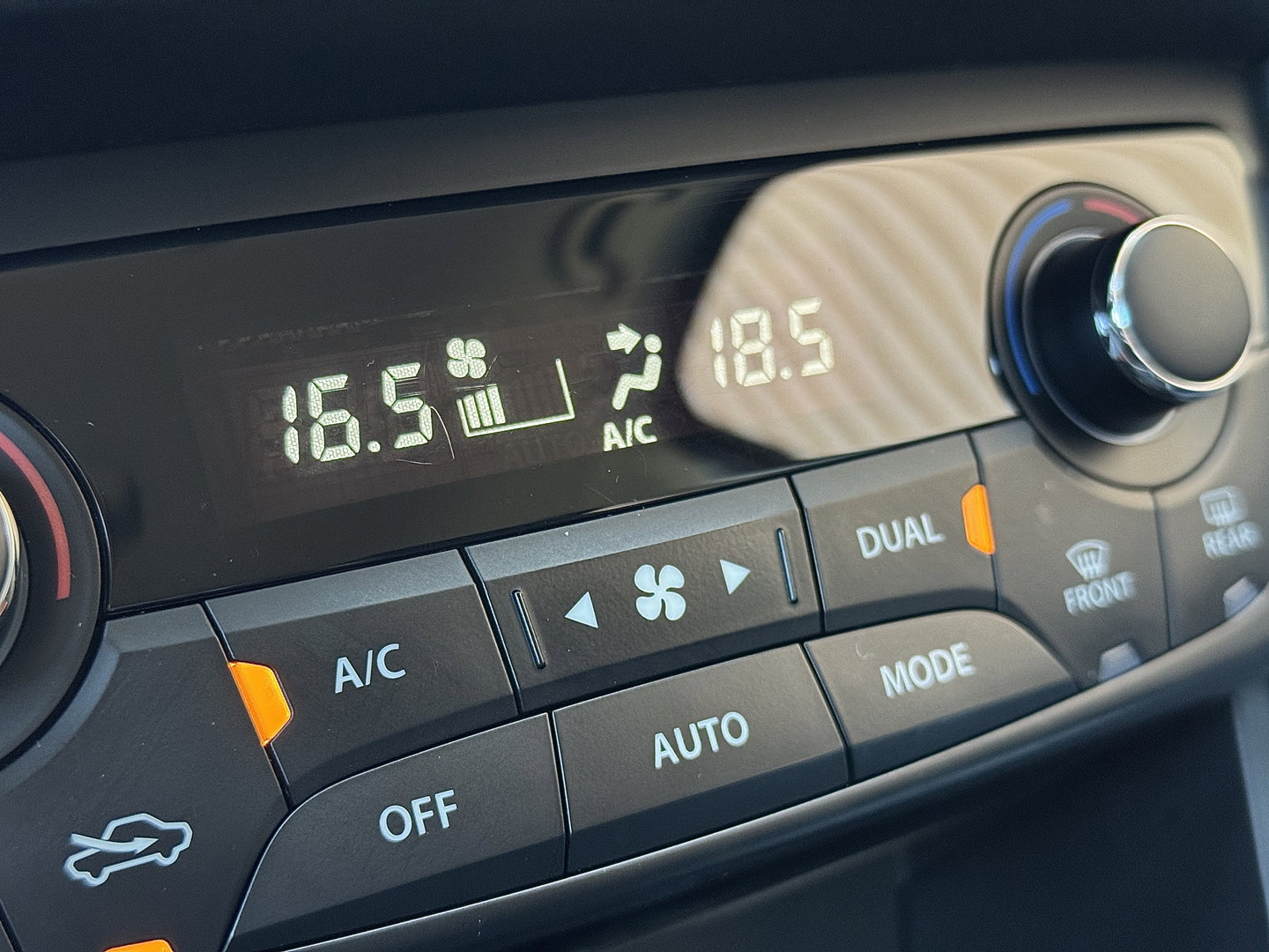 Suzuki S-Cross 1.0 Boosterjet Select | Origineel Nederlands | NAP! | Navigatie | Trekhaak | Camera | Cruise Control | Stoelverwarming | Isofix | Bluetooth | Apple Carplay | Android Auto |