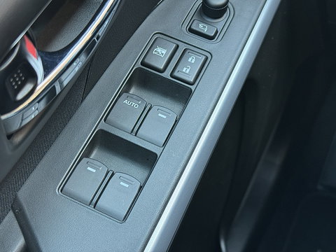 Suzuki S-Cross 1.0 Boosterjet Select | Origineel Nederlands | NAP! | Navigatie | Trekhaak | Camera | Cruise Control | Stoelverwarming | Isofix | Bluetooth | Apple Carplay | Android Auto |