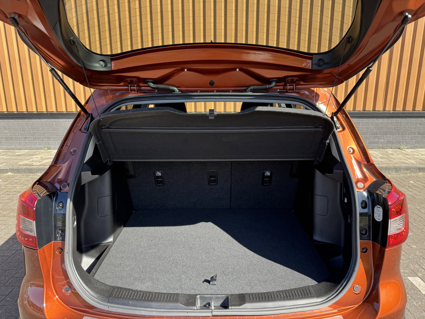 Suzuki S-Cross 1.0 Boosterjet Select | Origineel Nederlands | NAP! | Navigatie | Trekhaak | Camera | Cruise Control | Stoelverwarming | Isofix | Bluetooth | Apple Carplay | Android Auto |