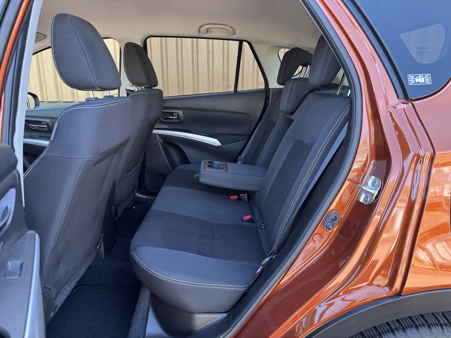 Suzuki S-Cross 1.0 Boosterjet Select | Origineel Nederlands | NAP! | Navigatie | Trekhaak | Camera | Cruise Control | Stoelverwarming | Isofix | Bluetooth | Apple Carplay | Android Auto |