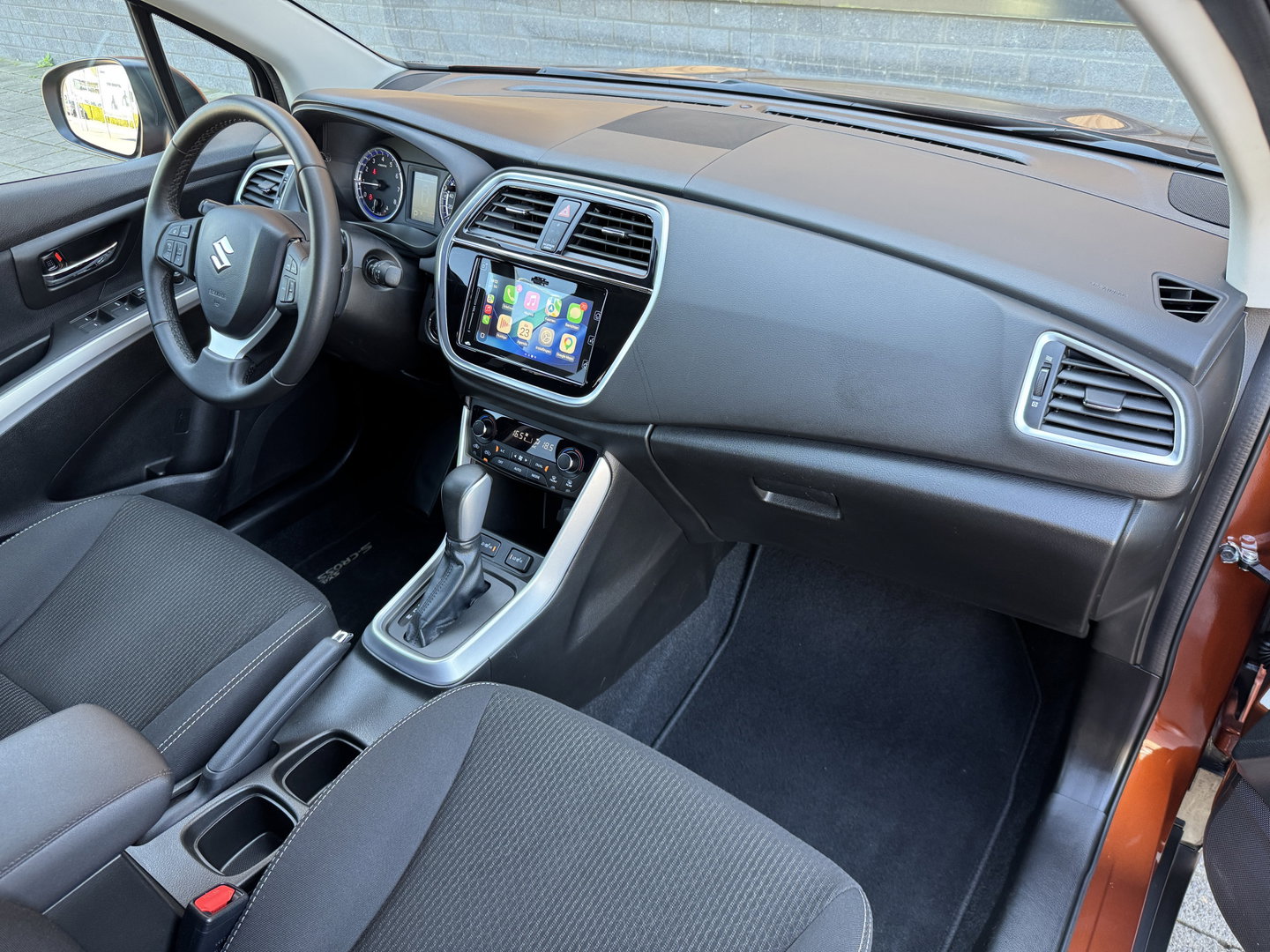Suzuki S-Cross 1.0 Boosterjet Select | Origineel Nederlands | NAP! | Navigatie | Trekhaak | Camera | Cruise Control | Stoelverwarming | Isofix | Bluetooth | Apple Carplay | Android Auto |