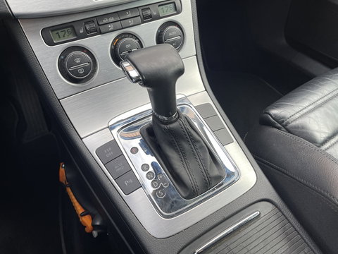 Volkswagen Passat Variant 2.0 TFSI Highline | Panoramadak | Cruise Control | Parkeersensoren | Centrale Deurvergrendeling | Bluetooth |