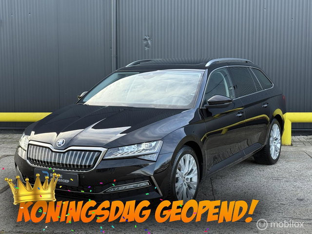 Škoda Superb - Combi 1.4 TSI iV Style PANORAMADAK | TREKHAAK