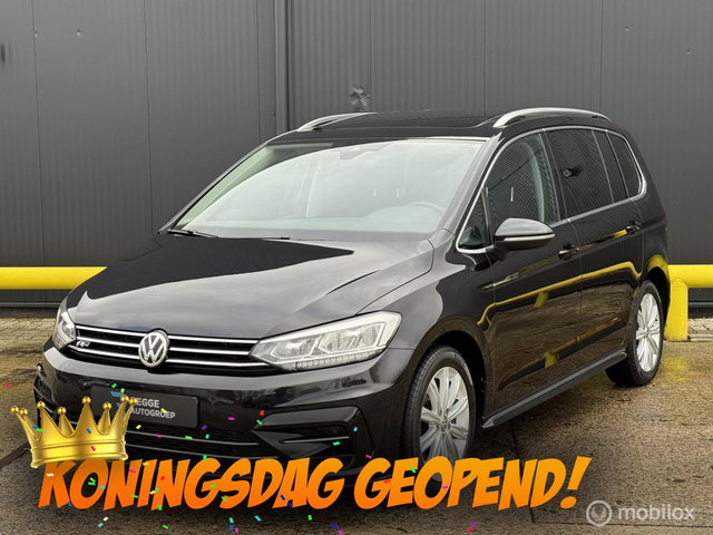Volkswagen Touran - 2.0 TDI DSG R-Line PANODAK | TREKHAAK |