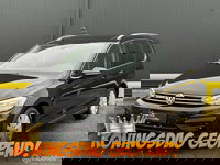 Volkswagen Touran - 2.0 TDI DSG R-Line PANODAK | TREKHAAK |