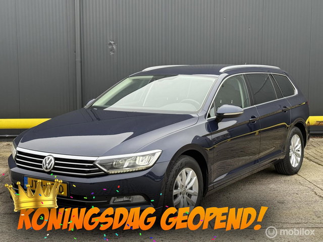 Volkswagen Passat - Variant 1.8 TSI Highline AUTOMAAT, TREKHAAK