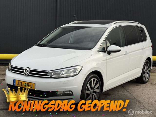 Volkswagen Touran - 1.4 TSI Highline ACC|AUTOMAAT|PANO