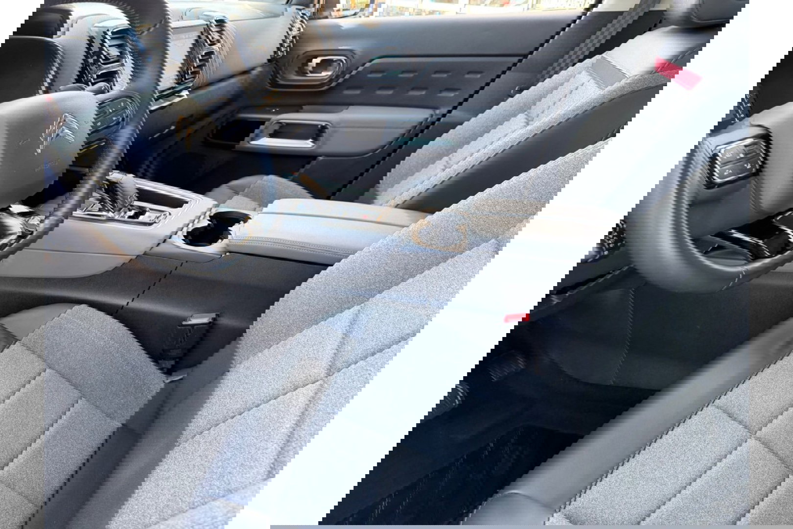 Citroën C5 Aircross 1.2 PURETECH BNS AUTOMAAT NAVI LMV PDC-CAMERA