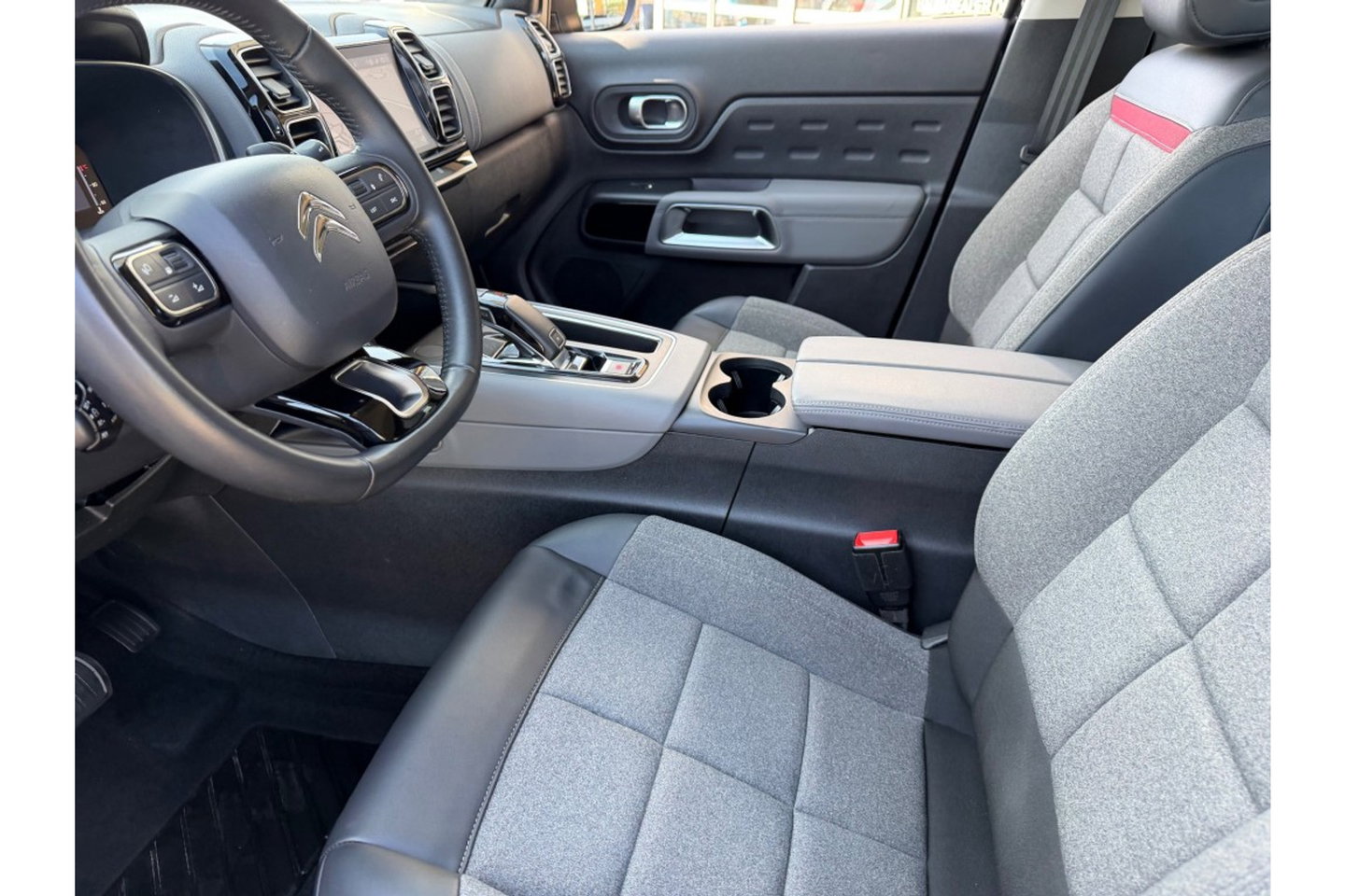 Citroën C5 Aircross 1.2 PURETECH BNS AUTOMAAT NAVI LMV PDC-CAMERA