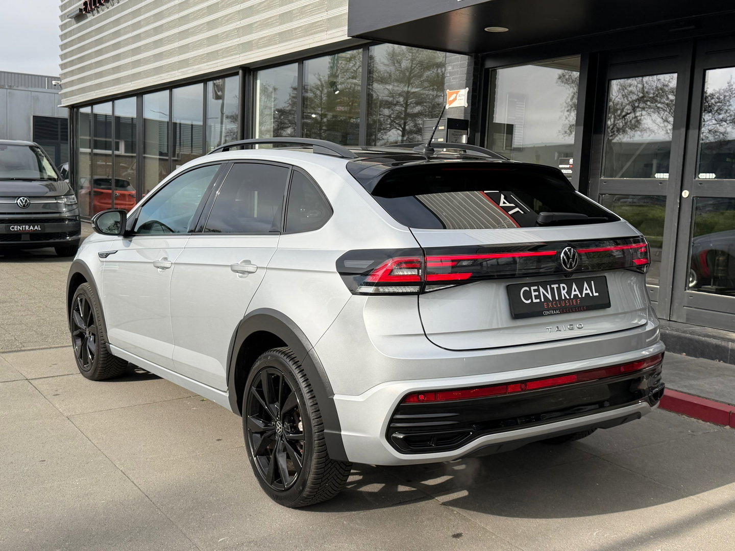 Volkswagen Taigo 1.5 TSI R-Line Keyless|IQ-Lights|150PK|ACC|Carplay|Camera|Virtual-cockpit