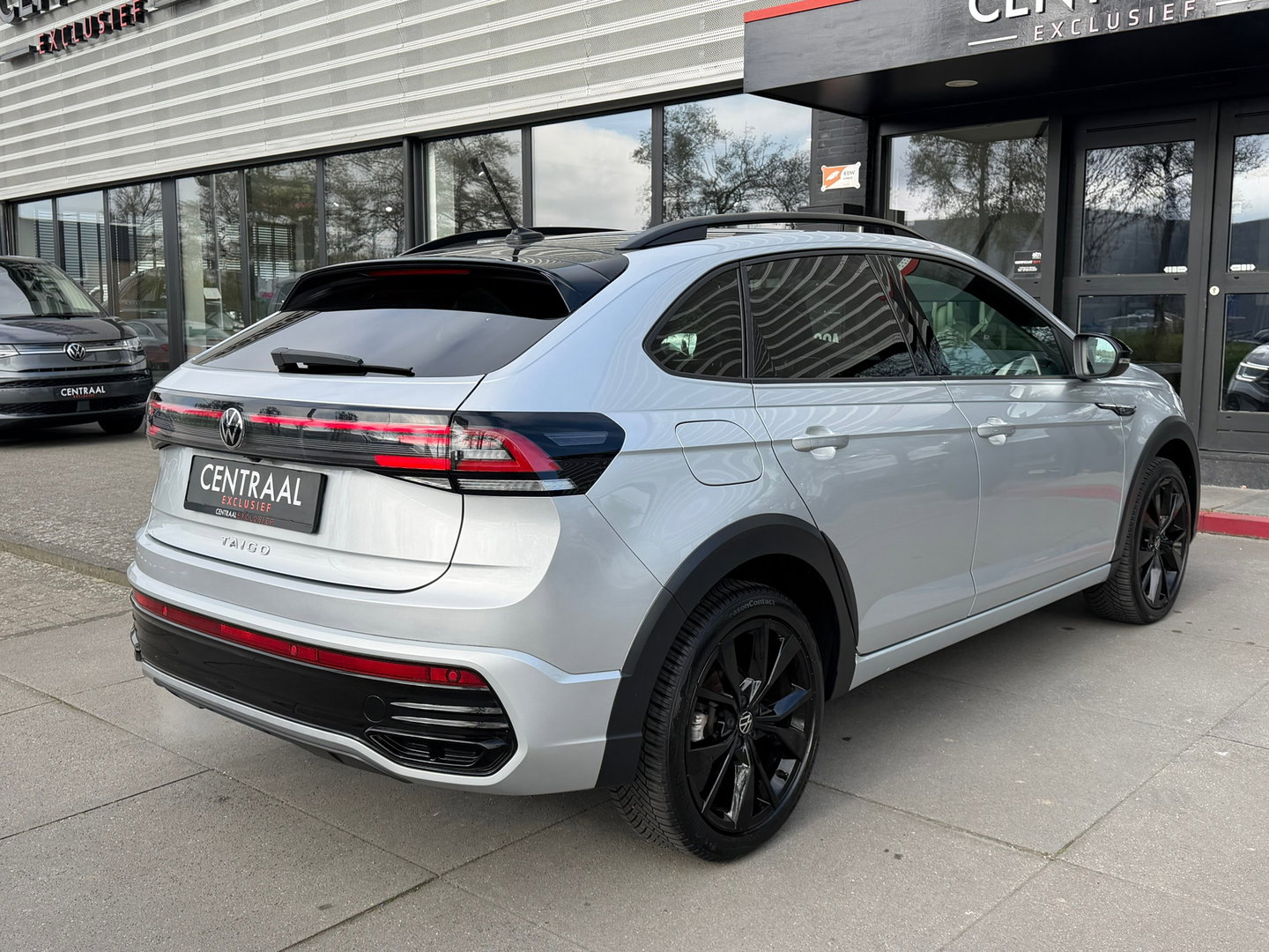 Volkswagen Taigo 1.5 TSI R-Line Keyless|IQ-Lights|150PK|ACC|Carplay|Camera|Virtual-cockpit