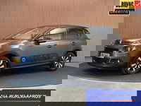 Citroën C3 - 1.2 PureTech S&S 100PK Aut. Shine | Panodak | Carplay | Cruise | PDC | Incl. garantie