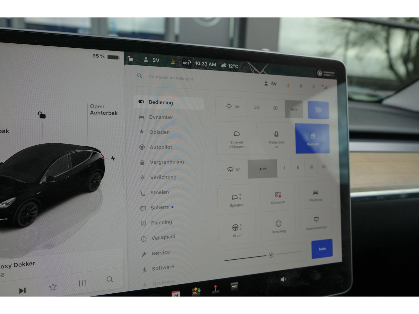 Tesla Model Y RWD 58 kWh Autopilot *BTW* *SOH 93%* 1e eigenaar Black Edition NLauto 20" LMV