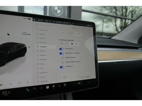 Tesla Model Y RWD 58 kWh Autopilot *BTW* *SOH 93%* 1e eigenaar Black Edition NLauto 20" LMV