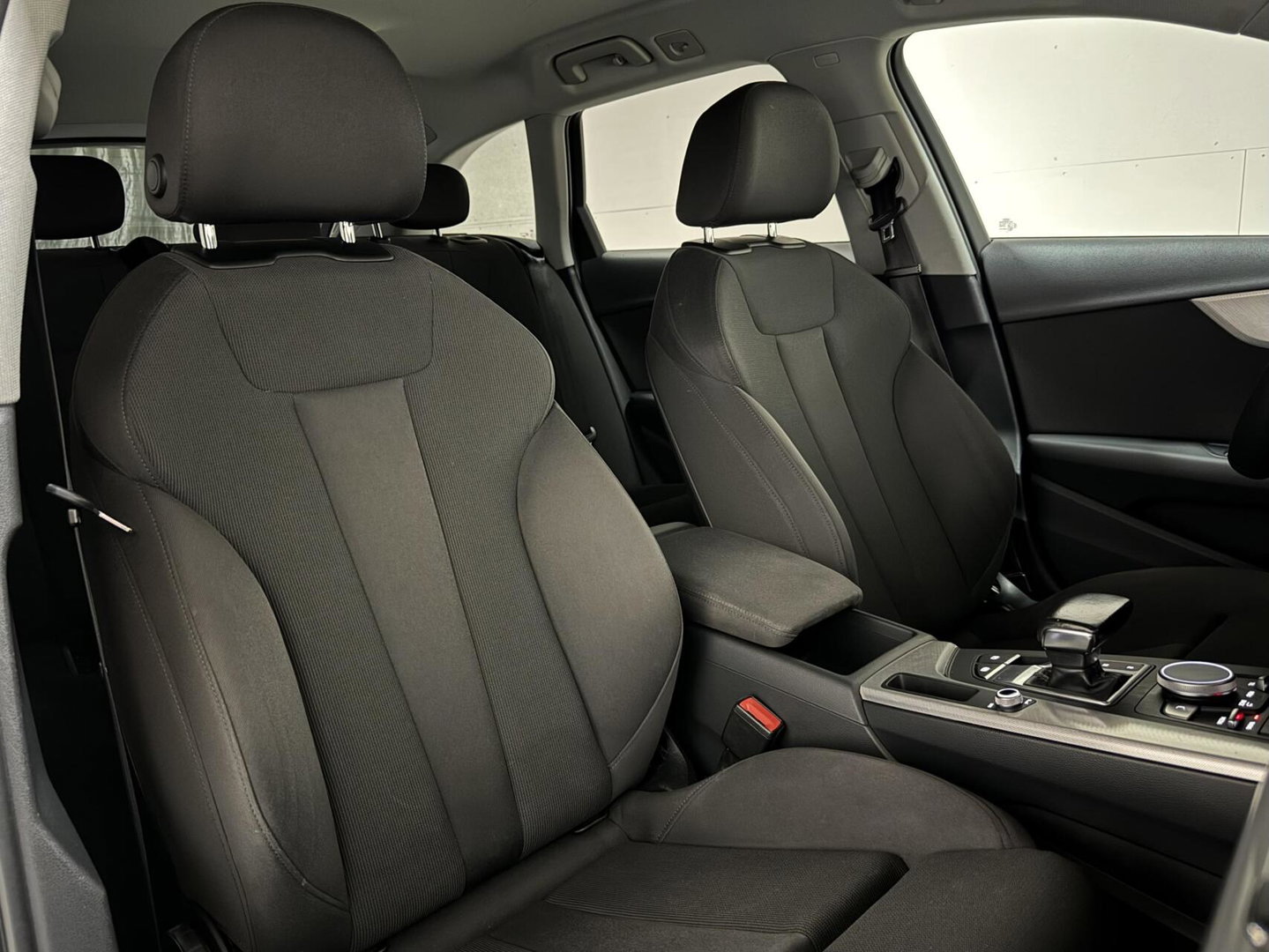 Audi A4 Avant 1.4 TFSI Sport DSG Cruise PDC Navi Climate NAP