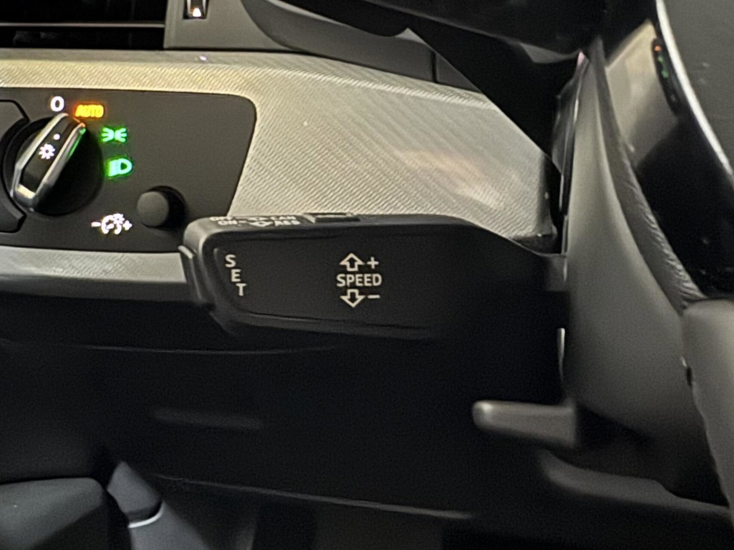 Audi A4 Avant 1.4 TFSI Sport DSG Cruise PDC Navi Climate NAP