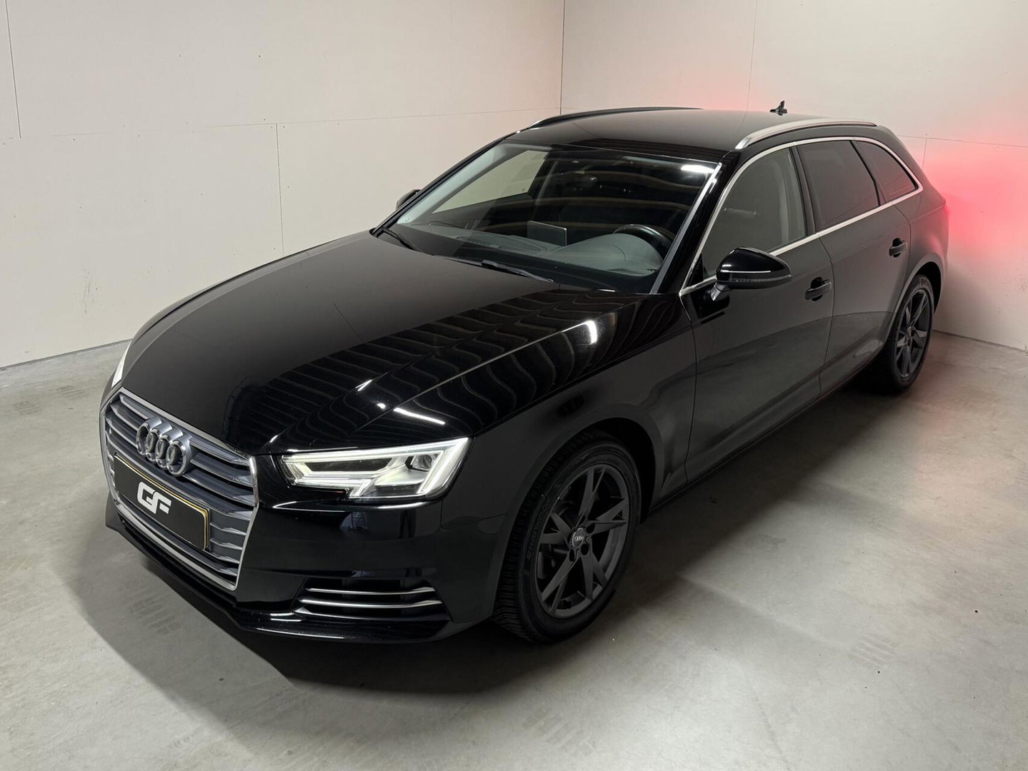Audi A4 Avant 1.4 TFSI Sport DSG Cruise PDC Navi Climate NAP