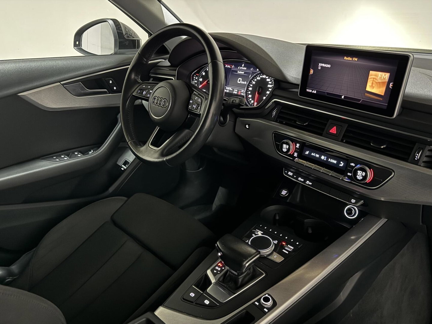 Audi A4 Avant 1.4 TFSI Sport DSG Cruise PDC Navi Climate NAP