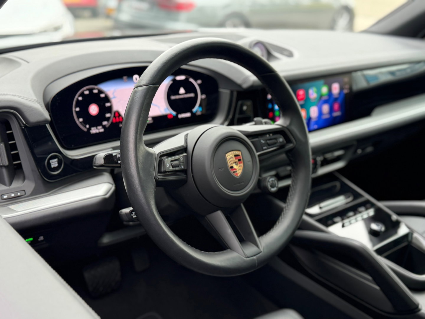 Porsche Cayenne 3.0 E-Hybrid Black Edition 470PK|Pano|Memory|Carplay|Bosé|SportChrono|Sport-Design