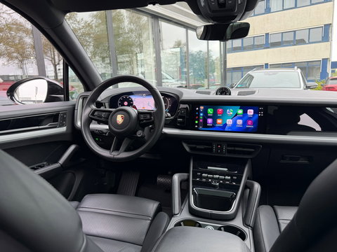 Porsche Cayenne 3.0 E-Hybrid Black Edition 470PK|Pano|Memory|Carplay|Bosé|SportChrono|Sport-Design