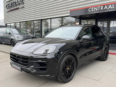 Porsche Cayenne 3.0 E-Hybrid Black Edition 470PK|Pano|Memory|Carplay|Bosé|SportChrono|Sport-Design