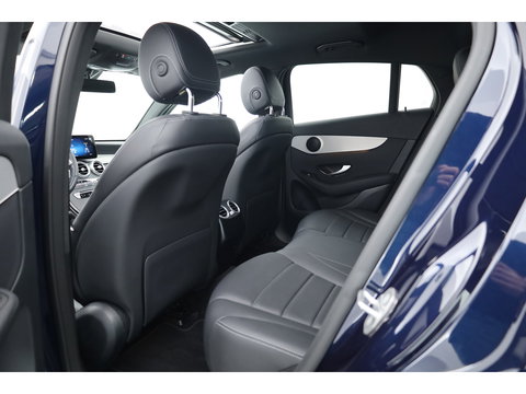 Mercedes-Benz GLC Coupé 300e 4MATIC Business Solution Luxury | Adapt. Cruise | Apple CarPlay & Android Auto | Pano | Trekhaak | Dodehoek | Stoelverw.