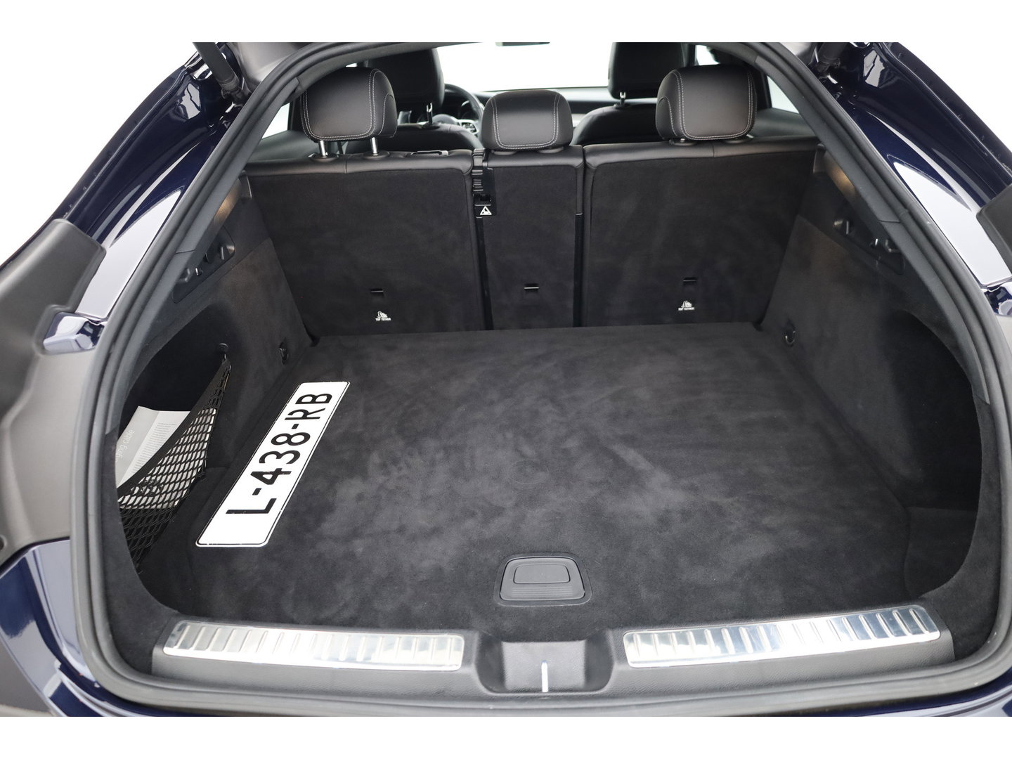 Mercedes-Benz GLC Coupé 300e 4MATIC Business Solution Luxury | Adapt. Cruise | Apple CarPlay & Android Auto | Pano | Trekhaak | Dodehoek | Stoelverw.