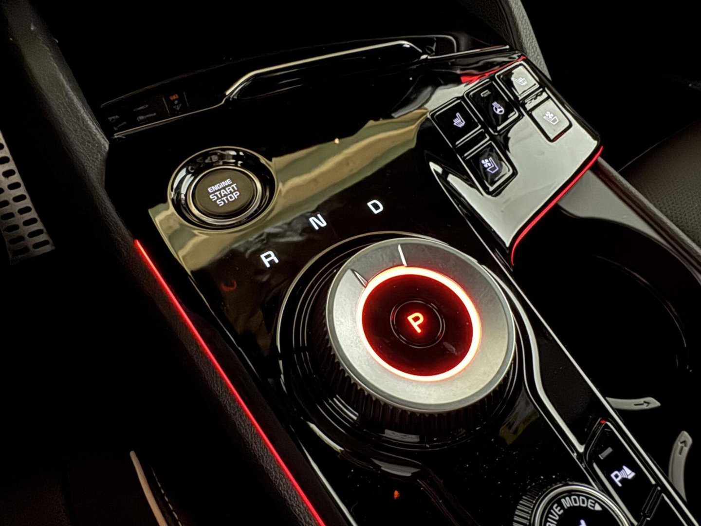 Kia Sportage 1.6 T-GDi Hybrid GT-Line Pano Harman/Kardon Carplay 360° Memory