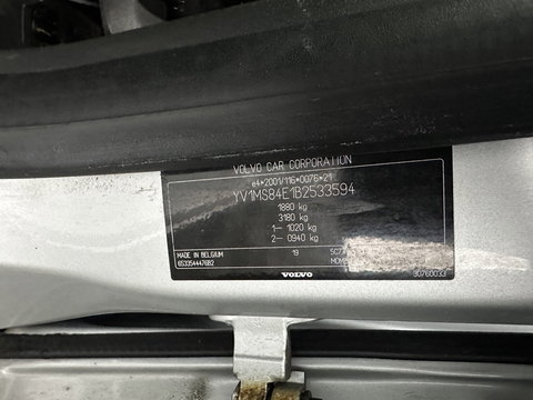 Volvo S40 1.6 D2 Sport *COMFORT-SEATS | ECC | TOWBAR | PDC | CRUISE | 17''ALU*