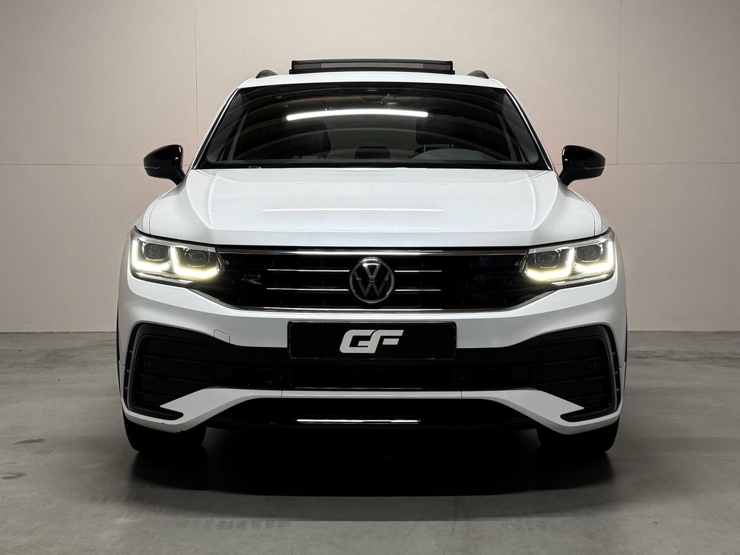 Volkswagen Tiguan 1.4 TSI eHybrid R-Line Pano Leer Sfeer Trekh. Carplay