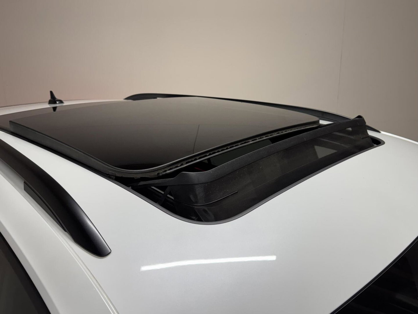 Volkswagen Tiguan 1.4 TSI eHybrid R-Line Pano Leer Sfeer Trekh. Carplay