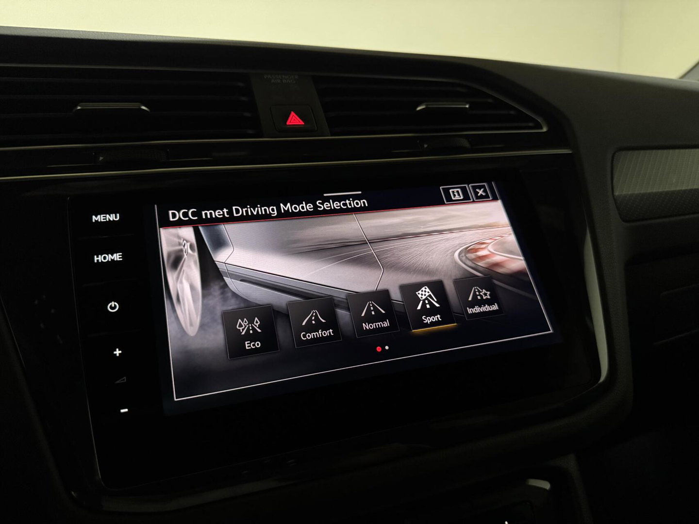 Volkswagen Tiguan 1.4 TSI eHybrid R-Line Pano Leer Sfeer Trekh. Carplay
