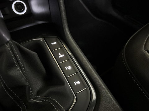 Volkswagen Tiguan 1.4 TSI eHybrid R-Line Pano Leer Sfeer Trekh. Carplay