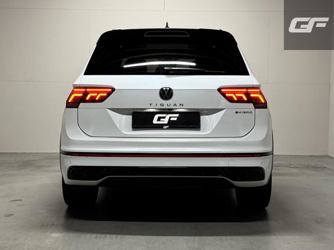 Volkswagen Tiguan 1.4 TSI eHybrid R-Line Pano Leer Sfeer Trekh. Carplay