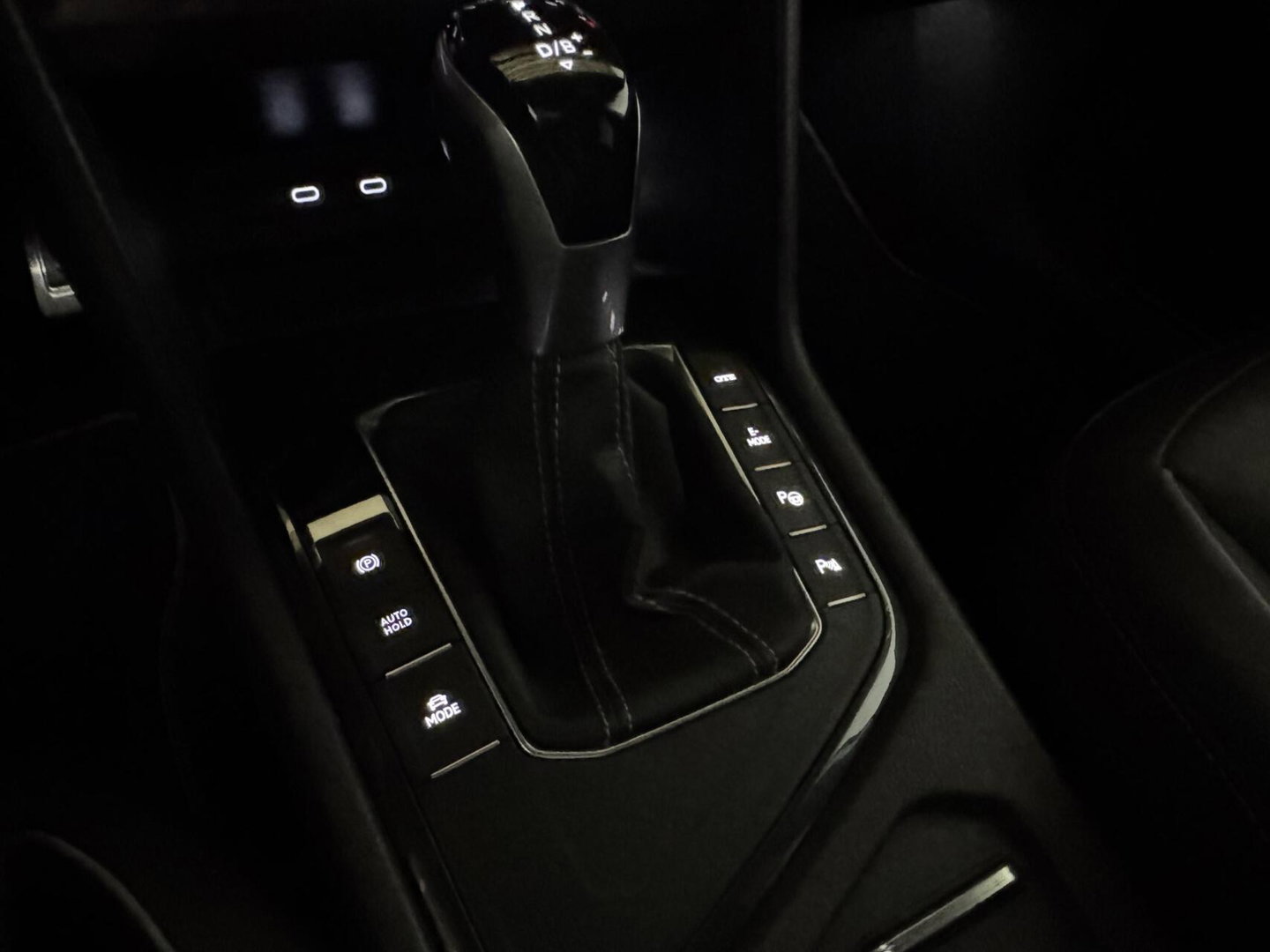 Volkswagen Tiguan 1.4 TSI eHybrid R-Line Pano Leer Sfeer Trekh. Carplay