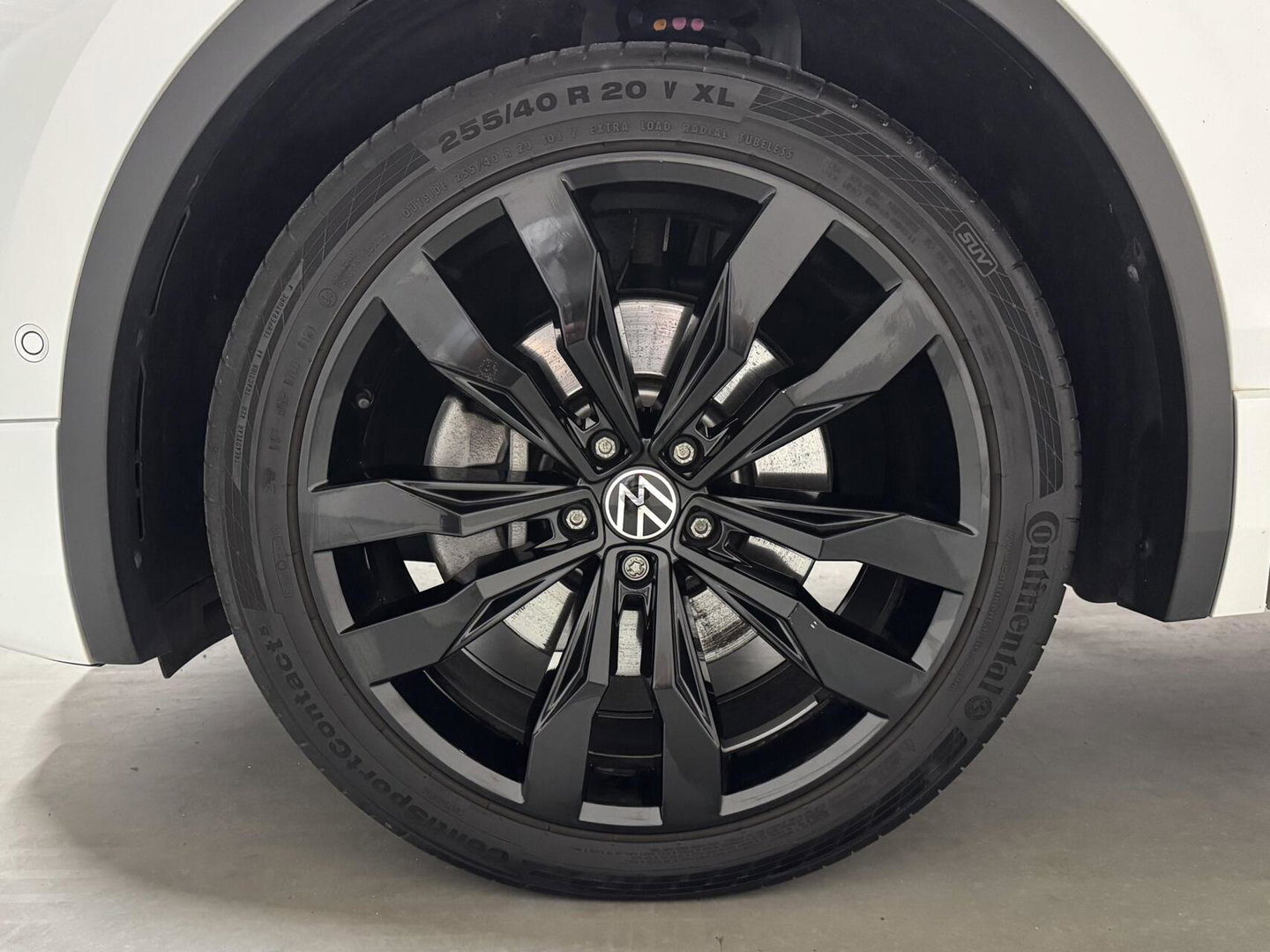 Volkswagen Tiguan 1.4 TSI eHybrid R-Line Pano Leer Sfeer Trekh. Carplay