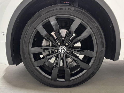 Volkswagen Tiguan 1.4 TSI eHybrid R-Line Pano Leer Sfeer Trekh. Carplay
