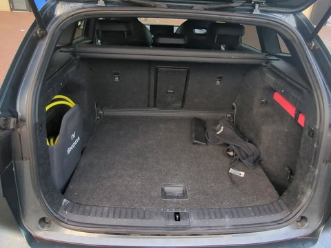 Škoda Enyaq iV 60 Sportline Carplay Camera Sfeerver. Stoel/Stuur verwarming