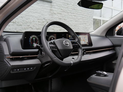 Nissan ARIYA 66kWh ADVANCE/ WARMTEPOMP/ 360° CAMERA/ ELEKT. KLEP/ SOH 99%